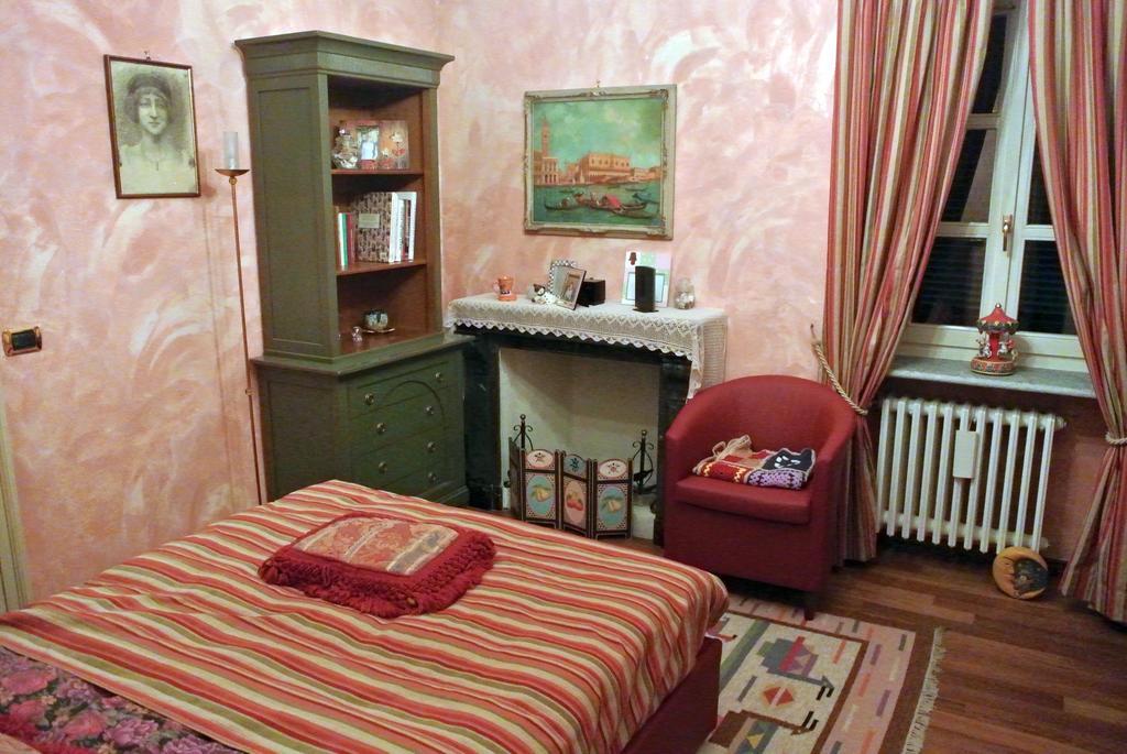 Villa Mirano Bed & Breakfast Piossasco Oda fotoğraf
